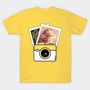 Polaroid Cat Fuzzy Photo Frame T-Shirt